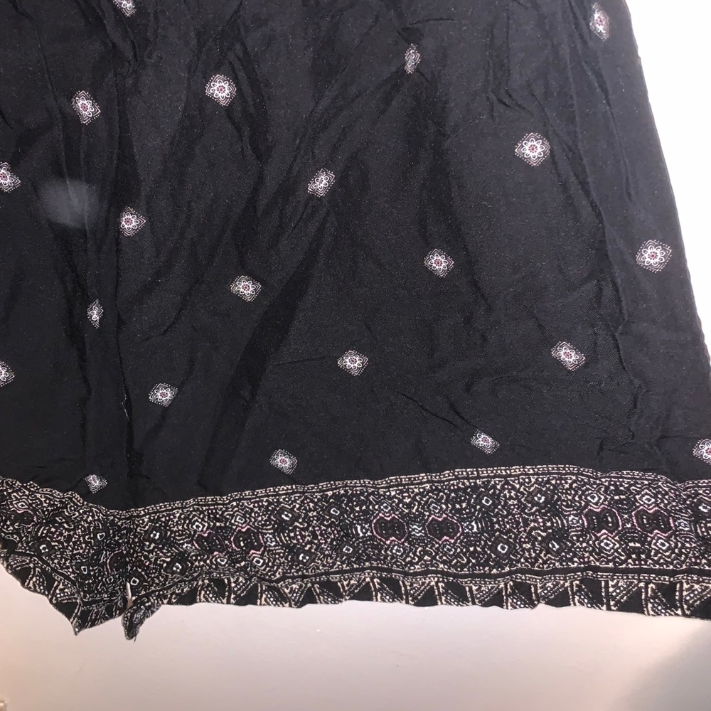 Romper - Picture 2 of 3
